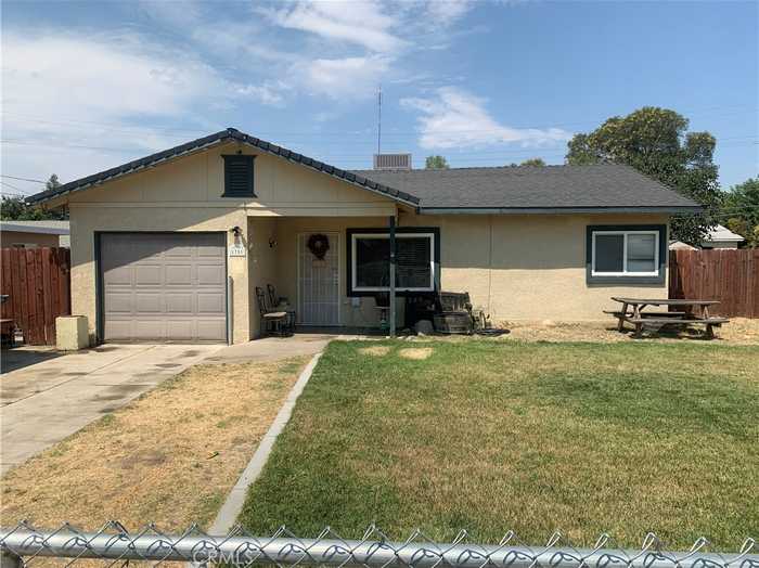 photo 1: 1751 Rose Avenue, Merced CA 95341