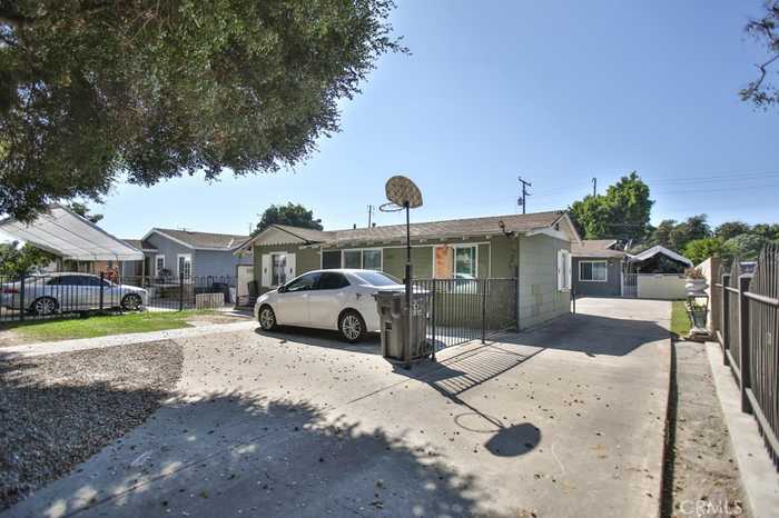 photo 1: 1142 S Golden West Avenue, Santa Ana CA 92704