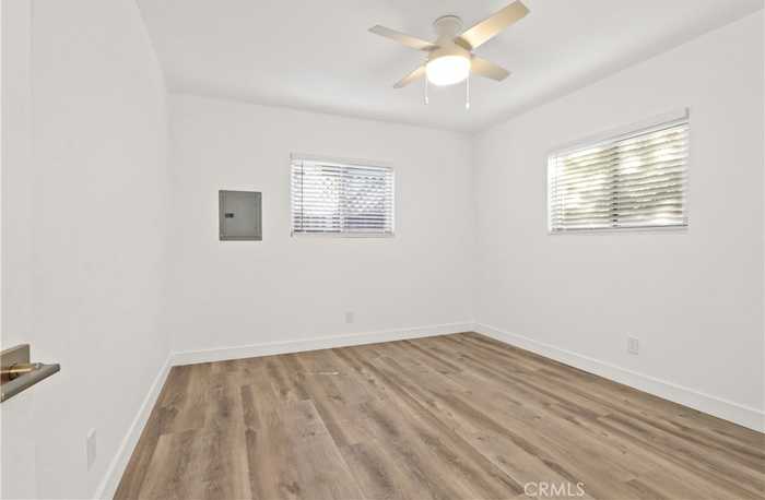 photo 11: 2930 E 5th Street, Long Beach CA 90814