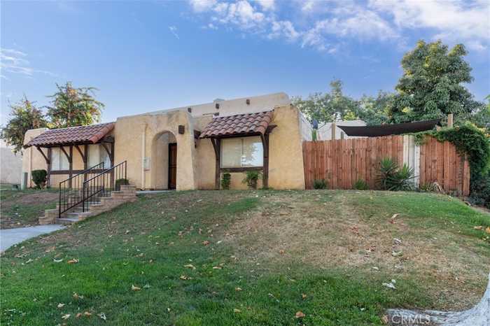 photo 2: 12195 Carnation Lane, Moreno Valley CA 92557