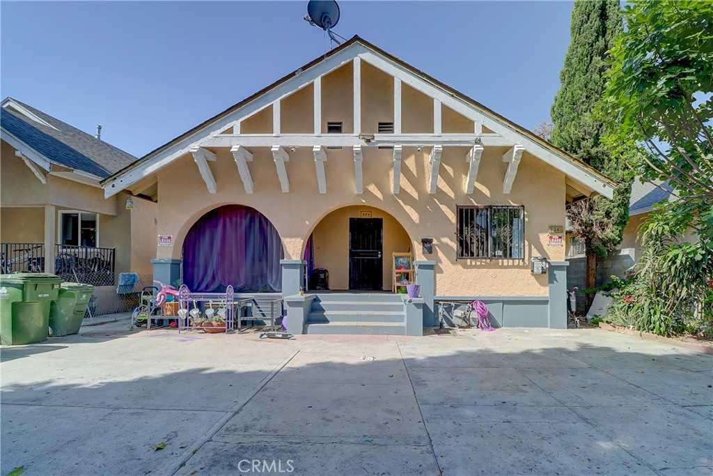 photo 1: 834 E 33rd Street, Los Angeles CA 90011