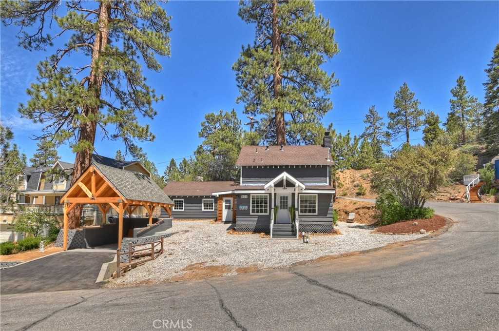 photo 3: 801 Cameron Drive, Big Bear Lake CA 92315