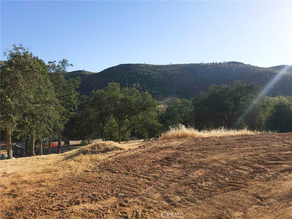 photo 2: Terrace View, Mariposa CA 95338