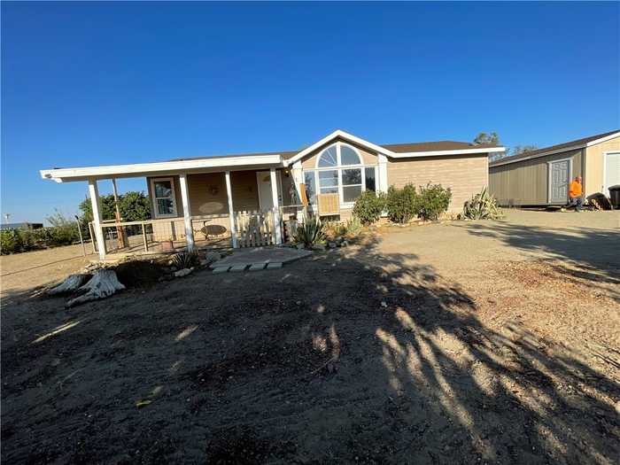 photo 1: 13015 Corton Street, Phelan CA 92371