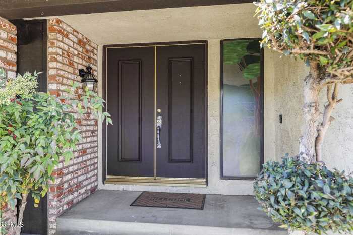 photo 2: 1110 Junewood Court, Oxnard CA 93030