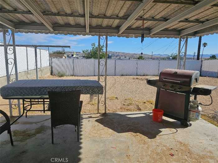 photo 5: 1629 De Anza Street, Barstow CA 92311