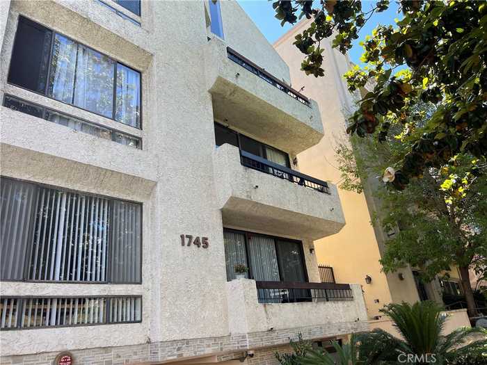 photo 1: 1745 S Bentley Avenue Unit 4, Los Angeles CA 90025