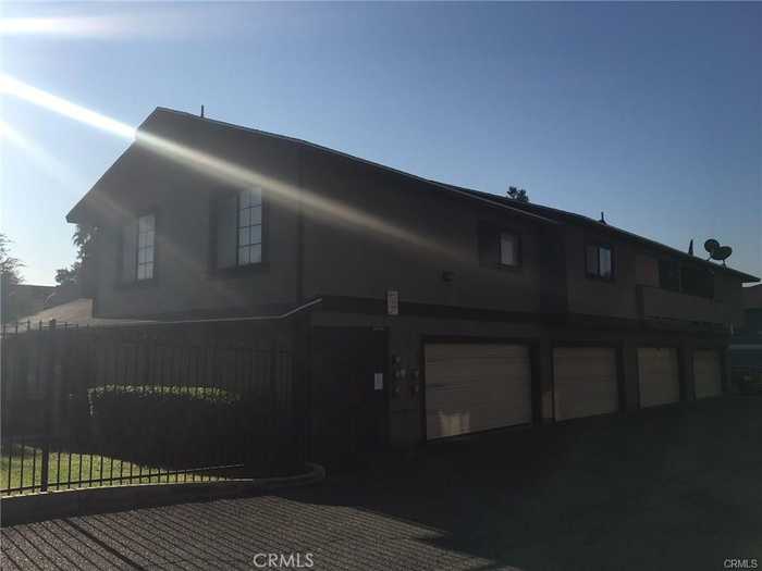 photo 2: 1448 E Elma Court, Ontario CA 91764