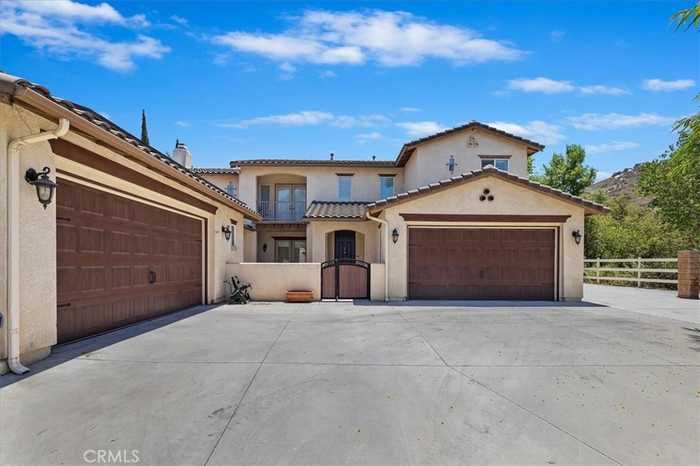 photo 2: 3061 Cavaletti Lane, Norco CA 92860