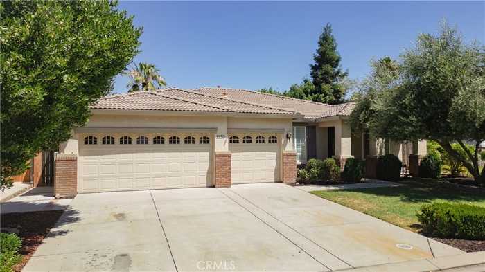 photo 2: 9150 Hunters Creek Way, Chowchilla CA 93610