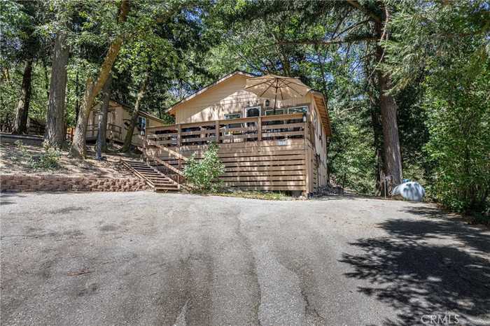 photo 1: 21733 Plunge Road, Cedarpines Park CA 92322