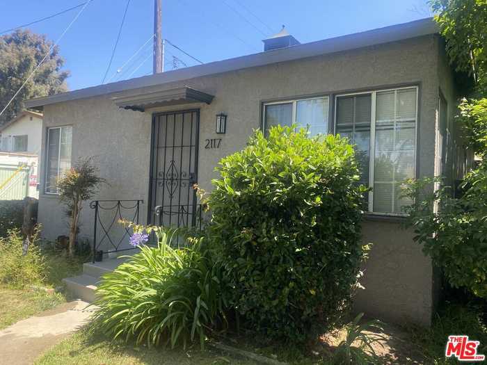 photo 2: 2117 Stewart Street, Santa Monica CA 90404