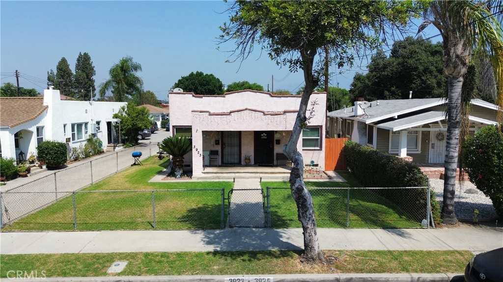 photo 2: 3921 Maine Avenue, Baldwin Park CA 91706