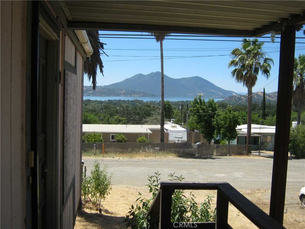 photo 3: 3964 Eureka Avenue, Clearlake CA 95422