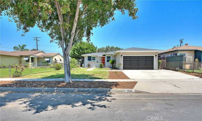 photo 2: 832 Greycliff Avenue, La Puente CA 91744