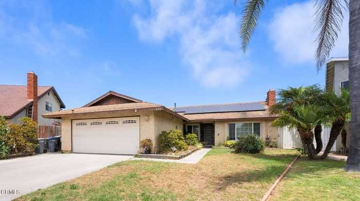 photo 13: 111 Carlisle Court, Oxnard CA 93033