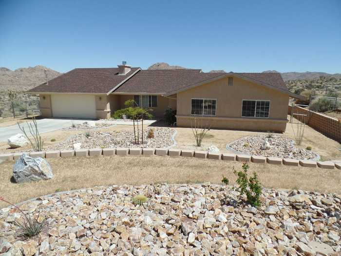 photo 1: 7845 Elwood Street, Joshua Tree CA 92252