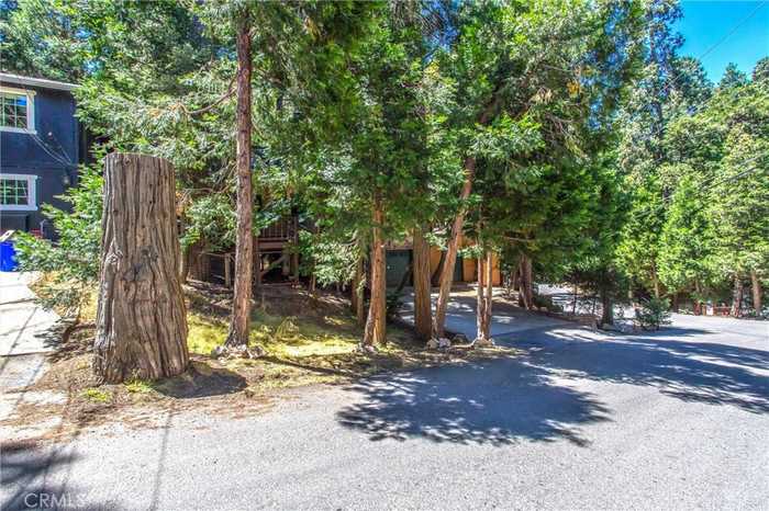 photo 2: 24882 Felsen Drive, Crestline CA 92325