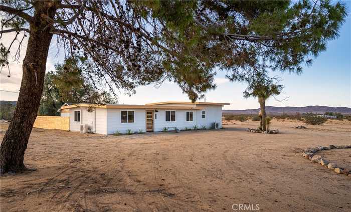 photo 1: 64284 Sun Mesa Road, Joshua Tree CA 92252