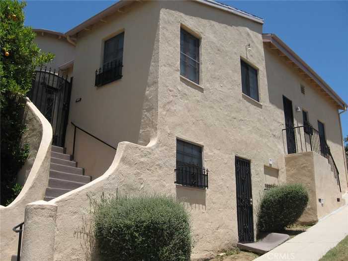 photo 2: 6126 S Verdun Avenue, Los Angeles CA 90043