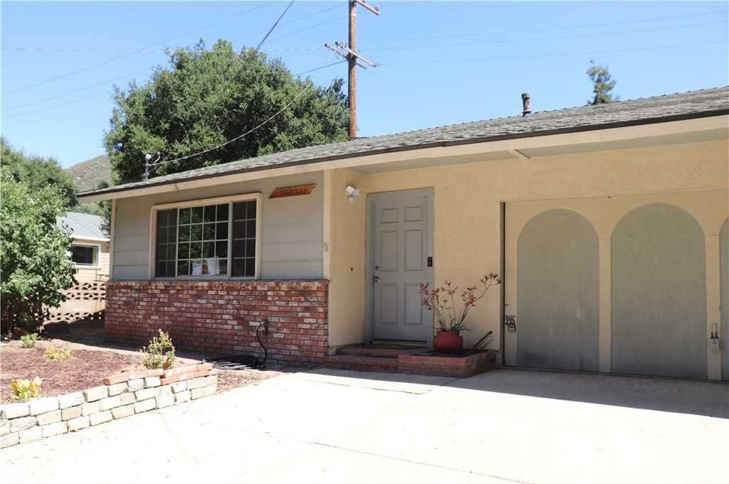 photo 1: 40132 Calle El Clavelito, Green Valley CA 91390