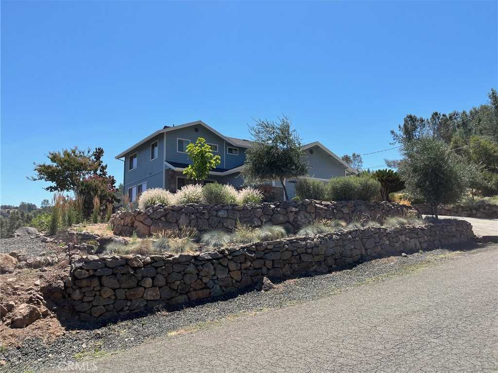 photo 2: 4828 Iroquois Trail, Kelseyville CA 95451