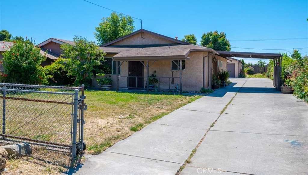 photo 1: 170 E Dana Street, Nipomo CA 93444