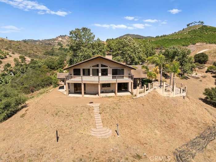 photo 2: 879 Stewart Canyon Road, Fallbrook CA 92028