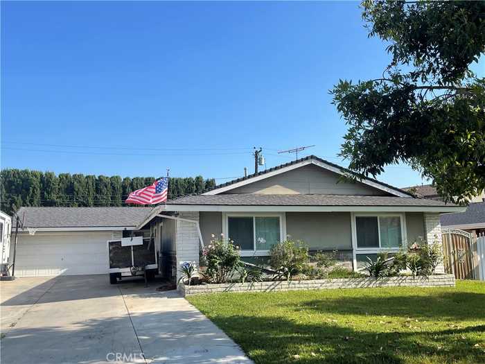 photo 1: 20982 Divonne Drive, Walnut CA 91789