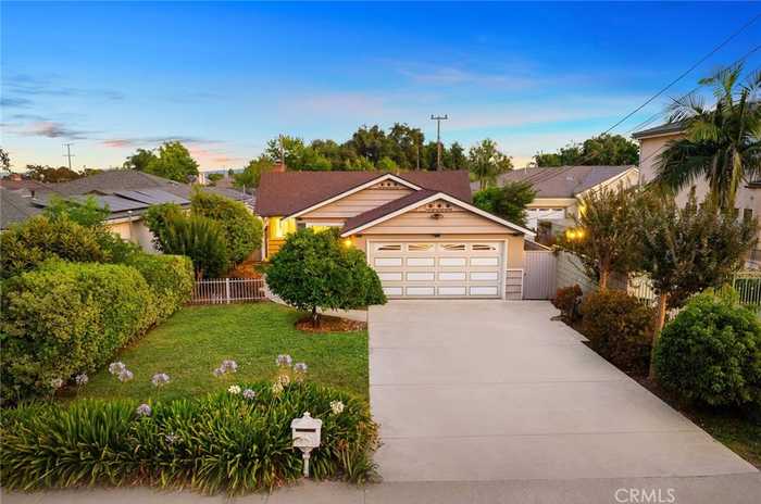 photo 1: 10418 E Live Oak Avenue, Arcadia CA 91007