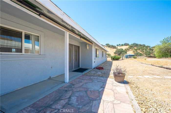 photo 2: 850 Nygren Road, San Miguel CA 93451