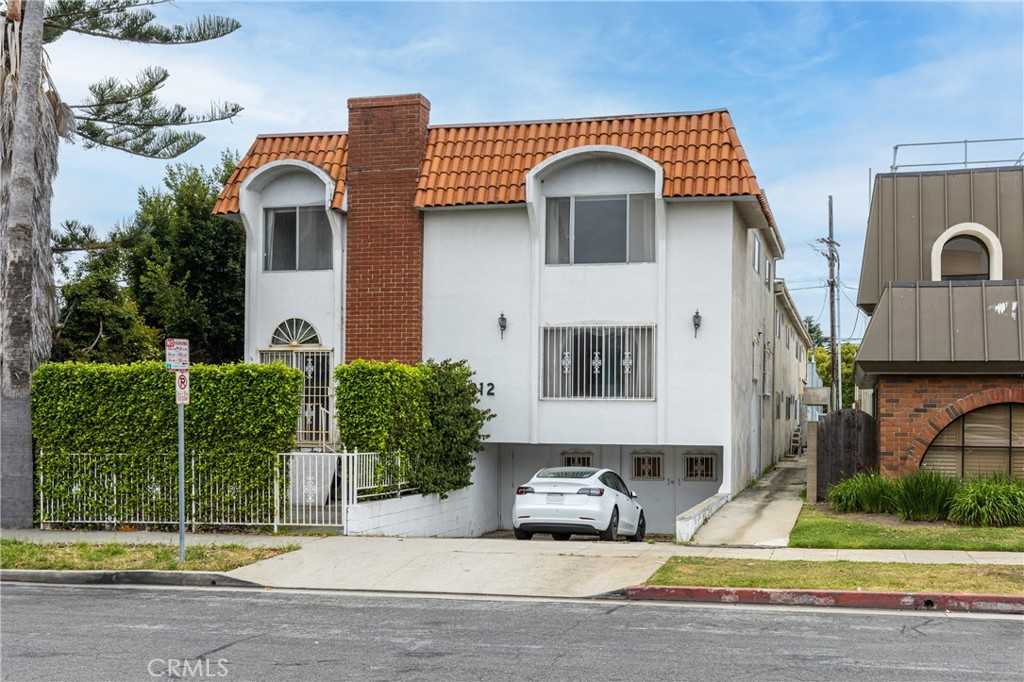 photo 1: 1312 19th Street, Santa Monica CA 90404