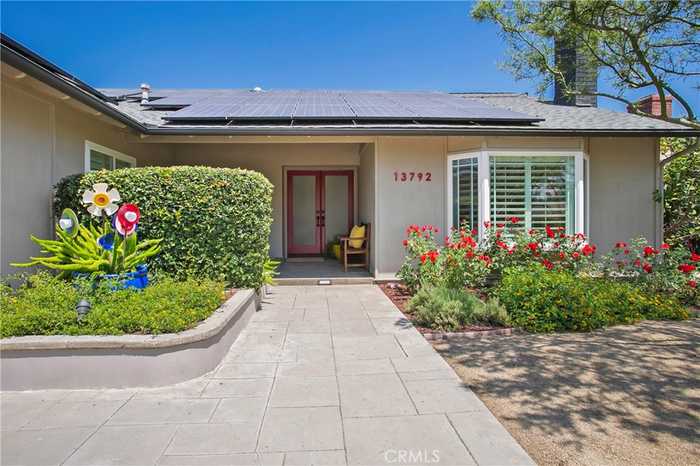 photo 2: 13792 Loretta Dr, Tustin CA 92780