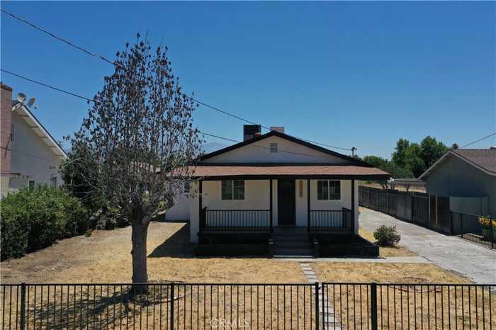 photo 2: 1418 Texas Street, Redlands CA 92374