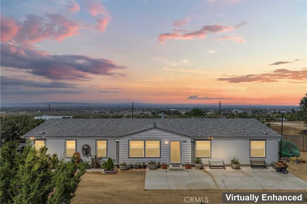 photo 2: 3448 Quail Road, Pinon Hills CA 92372