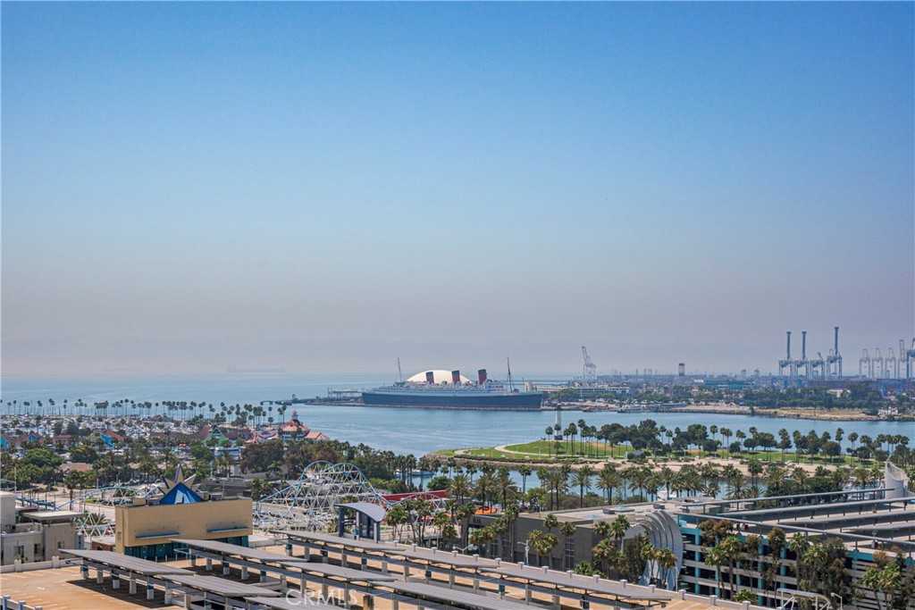 photo 1: 400 W Ocean Boulevard Unit 1601, Long Beach CA 90802