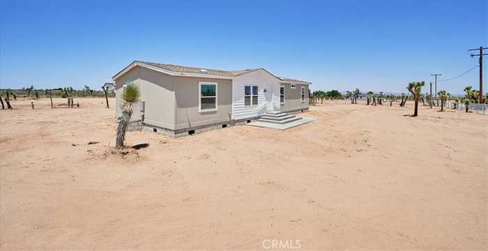 photo 1: 11438 Marrakesh Road, Phelan CA 92371