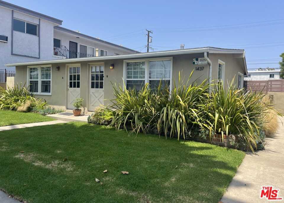 photo 2: 1437 9th Street, Santa Monica CA 90401