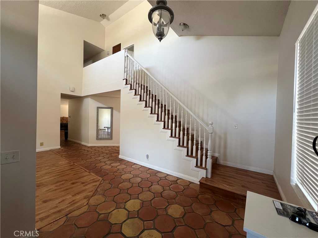 photo 3: 10088 Keystone Court, Rancho Cucamonga CA 91737