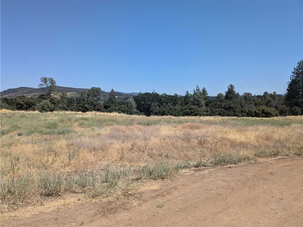 photo 1: 3569 Kakul Street, Clearlake CA 95422