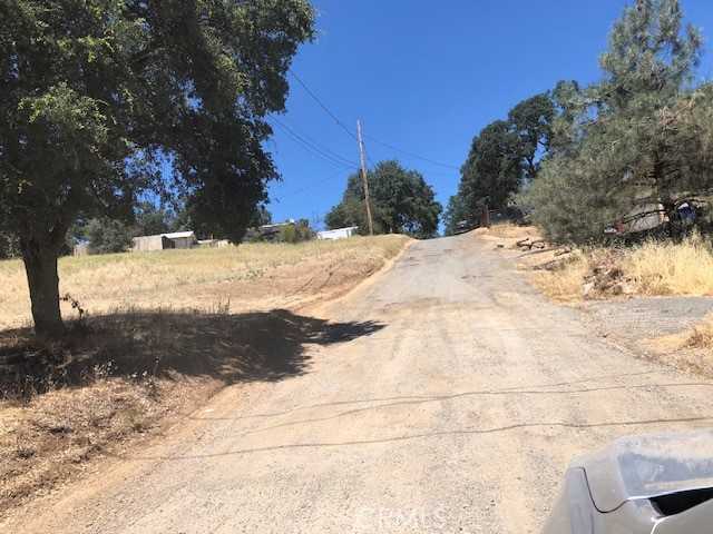 photo 2: 4474 Pine Avenue, Clearlake CA 95422