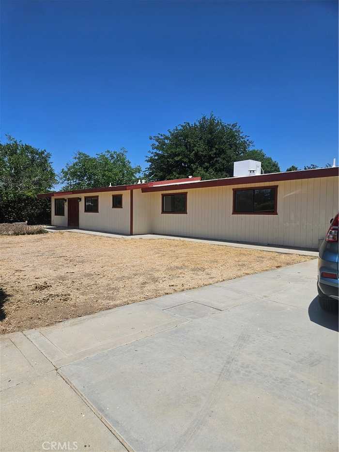 photo 2: 4695 Cebrian Avenue, New Cuyama CA 93254