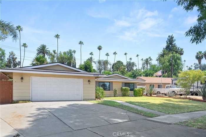 photo 2: 10054 Shady View Street, Riverside CA 92503