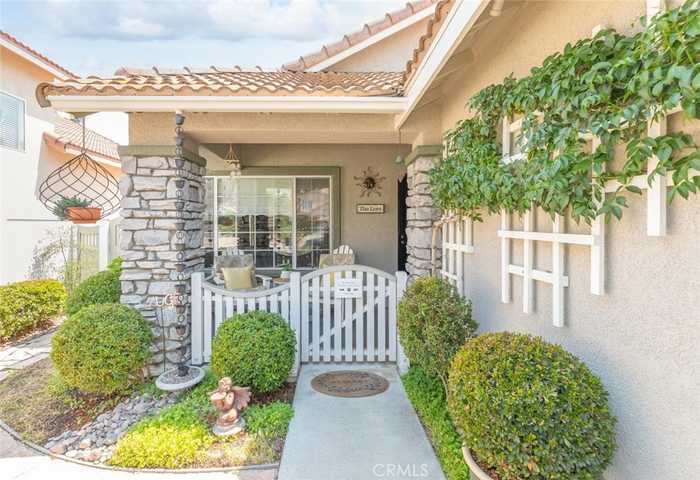 photo 2: 24065 Whistling Swan Road, Murrieta CA 92562