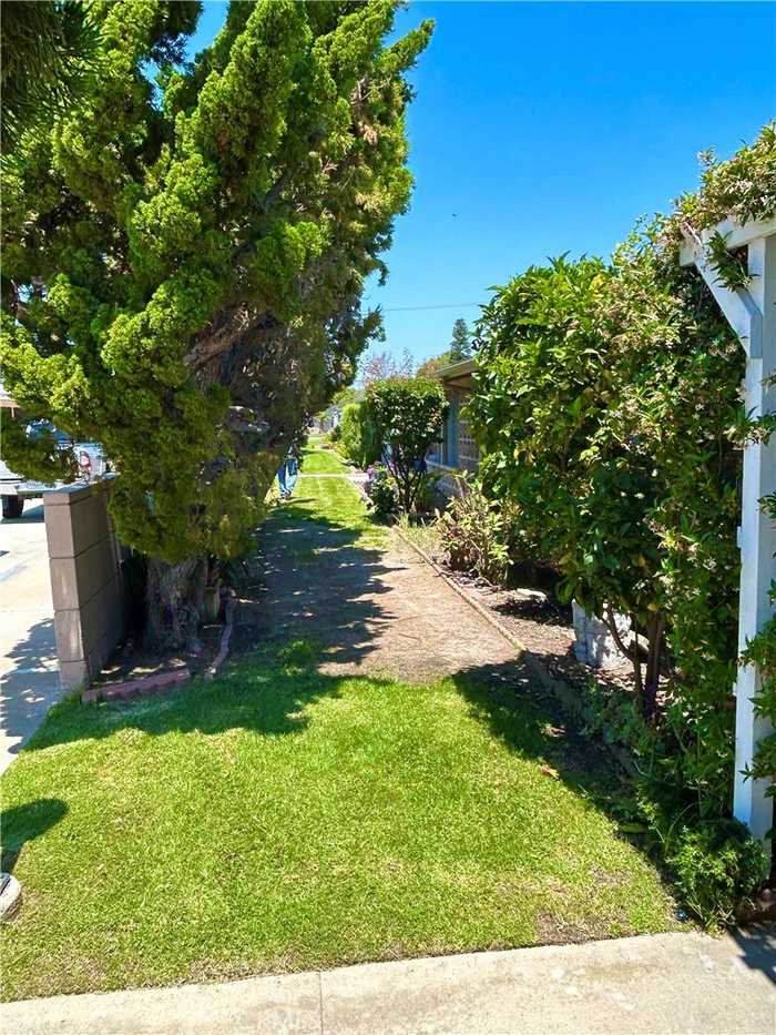 photo 2: 1240 Oakmont Road, M4-52C, Seal Beach CA 90740