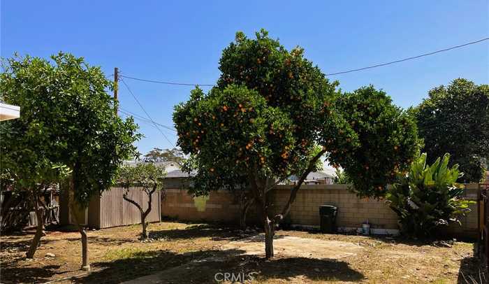 photo 2: 742 S Myrtle Avenue, Pomona CA 91766