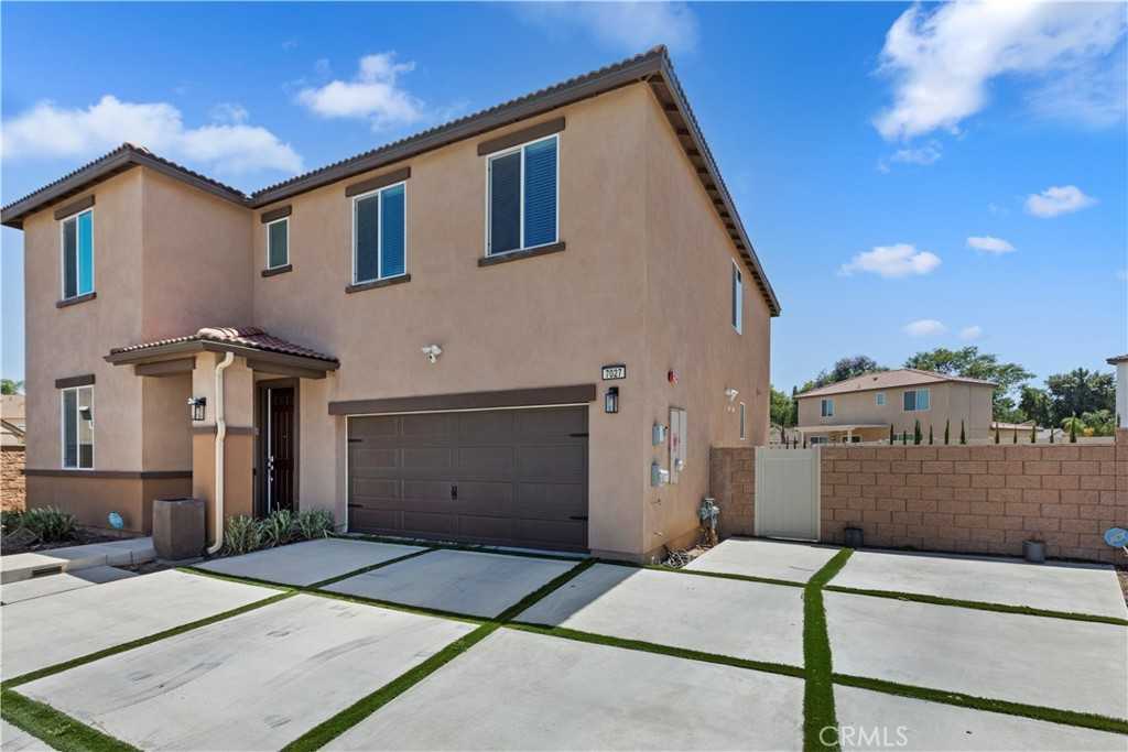 photo 2: 7027 Clemente Court, Riverside CA 92503