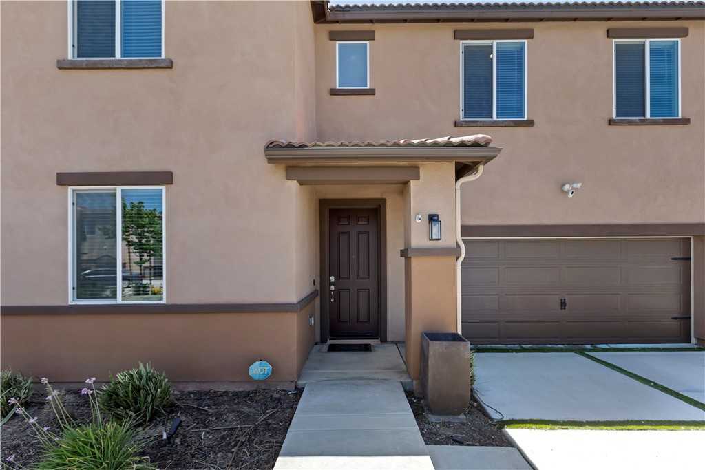 photo 3: 7027 Clemente Court, Riverside CA 92503