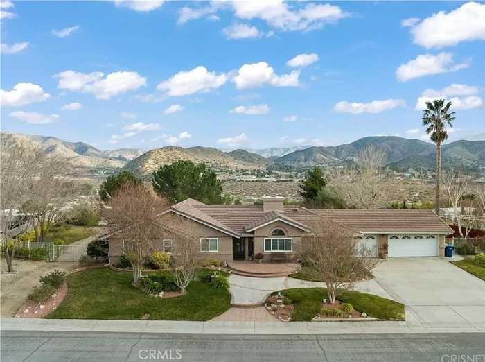 photo 1: 2550 Palomino Drive, Acton CA 93510