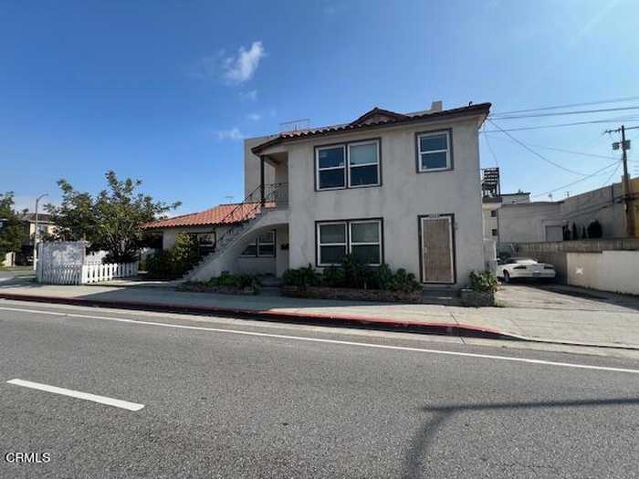 photo 2: 3501 Keystone Avenue, Los Angeles CA 90034